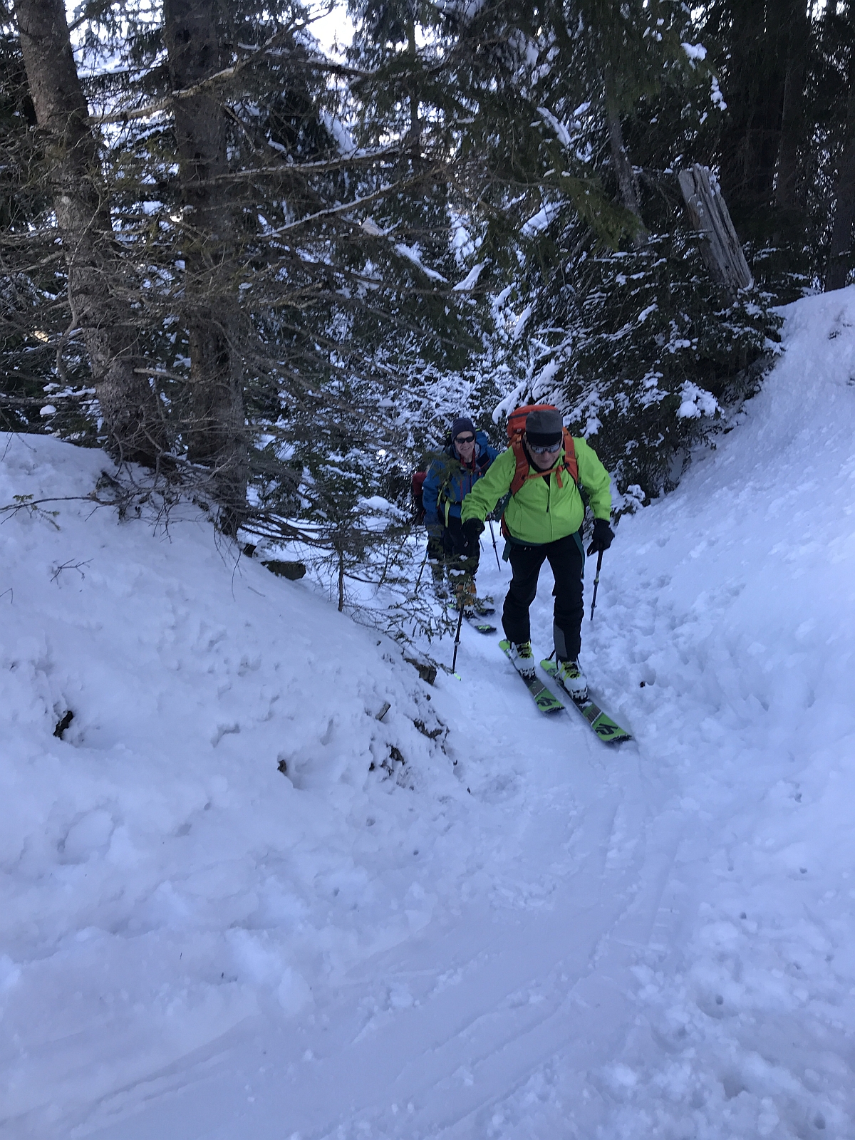 09_12. Feb 22_G Skitour Walighuerli (136).jpg